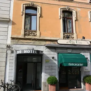 Szálloda Nuovo, Milánó